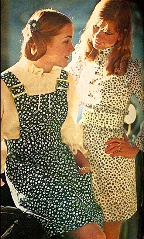 Seventeen April 1969 60s And 70s Fashion Vintage Outfits 1960s Fashion