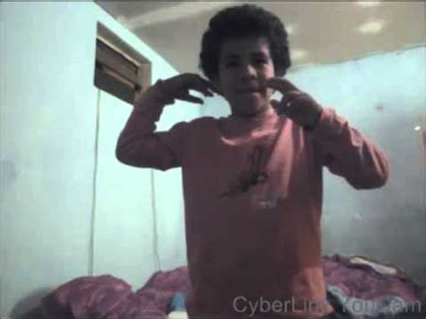 LA VIDA DE UN CHICO GAY VIDEO OFFICIAL LAUTY EL DE LA MURGA 2013 YouTube