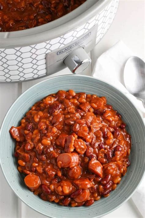 Crockpot Pork And Beans The Novice Chef