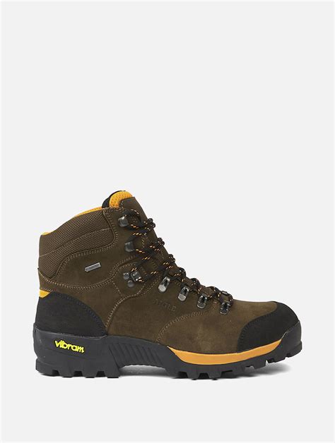 Gore-Tex® collection
