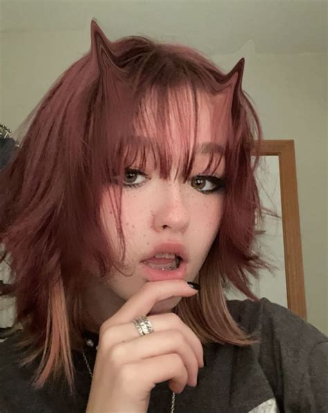 Cute Girl Red Hair Wolf Cut Red Hair Inspo Dyed Hair Hair Inspo