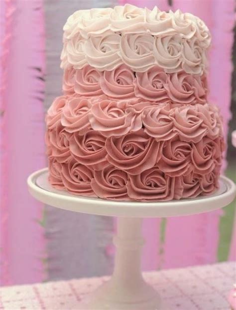 Bolo De Chantilly De Dois Andares Rosa Compartilhar Bolo