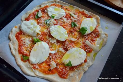 Pizza Margherita Reteta Clasica Savori Urbane