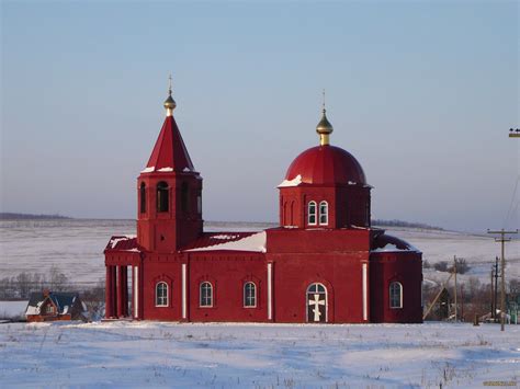 Старая церковь.
