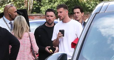 Pictures Mason Mount Returns To Manchester United Training Ground