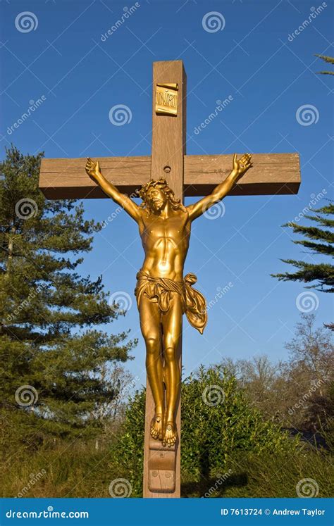 Christus Op Het Kruis Stock Foto Image Of Standbeeld 7613724