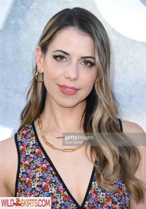 Laura Bailey LauraBaileyVO Saltybl Nde Nude OnlyFans Instagram Leaked Photo