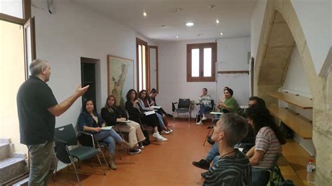 Xàtiva aborda los problemas de la juventud en el mundo rural y plantea