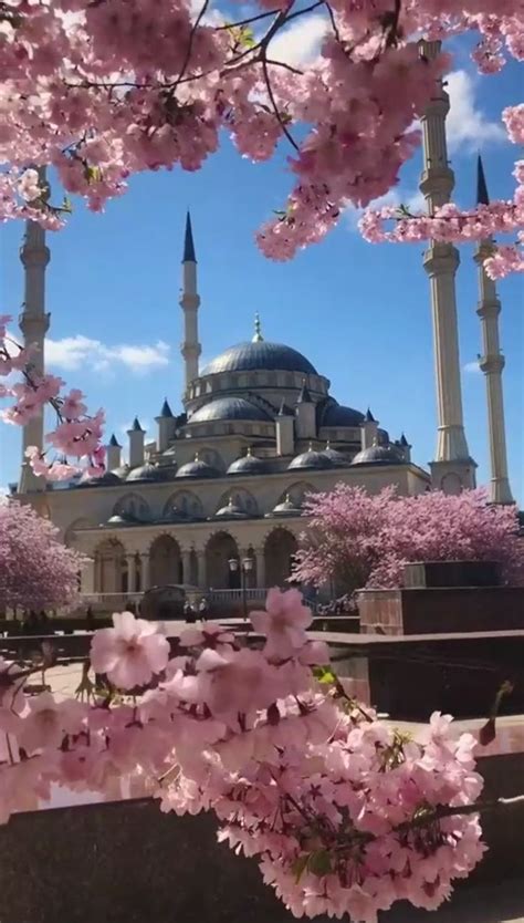 Hilda Sanjurjo adlı kullanıcının Turquía panosundaki Pin Dini mimari