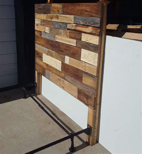 Rustic Headboard Simple Wood Ideas::Dallas-Fort Worth