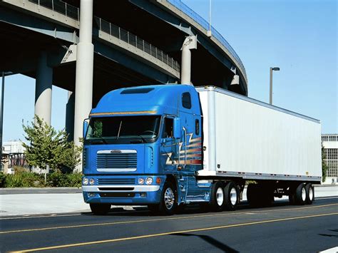 Car in pictures – car photo gallery » Freightliner Argosy Photo 01