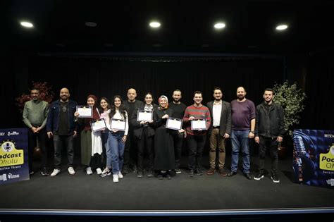 TÜRKİYE’NİN İLK PODCAST OKULU MEZUNLARINI VERDİ - Esenler Belediyesi