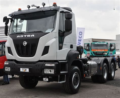 Iveco - Astra | Грузовики