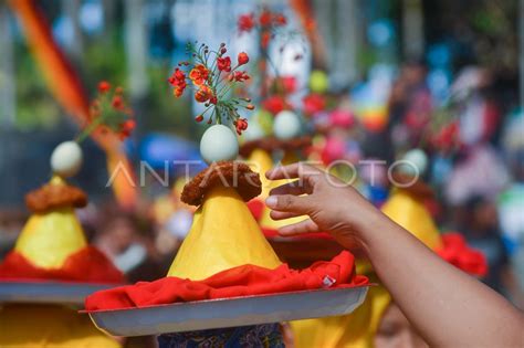 Festival Sumpah Sati Bukik Marapalam Antara Foto