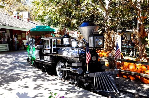 Best Activities for Families at the Irvine Park Railroad Pumpkin Patch ...