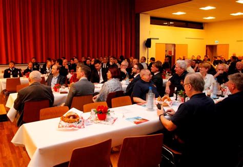 J Hriges Vereinsjubil Um Der Freiwilligen Feuerwehr Neuberg Ot