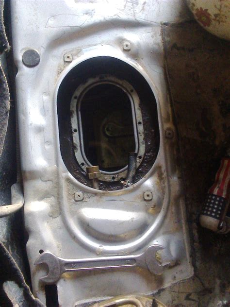 Чистка бензонасоса и диагностика скрепкой — Toyota Carina E, 1,6 л ...