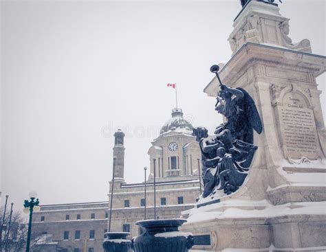 Statue In Quebec City Stock Image Image Of Ancient Building 39677091