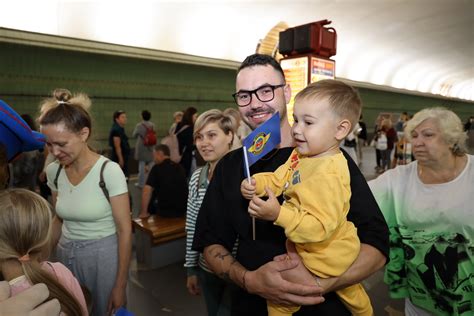 Акция «День знаний в метро» прошла на станциях метрополитена