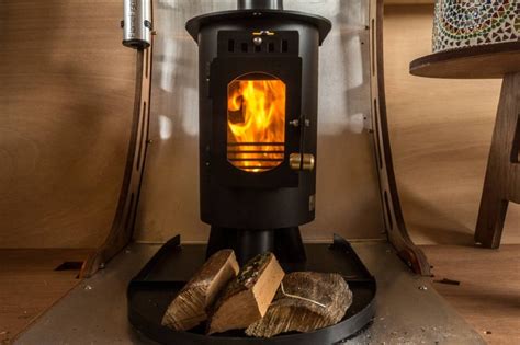 Glamping In Kent With Wood Fired Hot Tub At Hedgehog Hall Pod