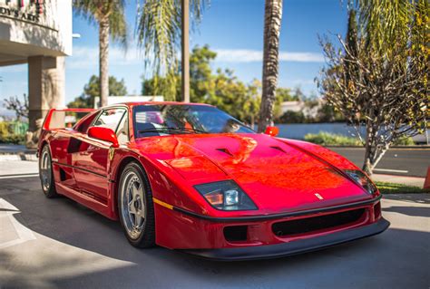 This F40 is flawless : r/Autos