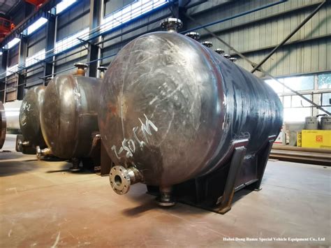 Customizing 1 3 T Portable Transportable Tank For Sotrage Lpg Liquid