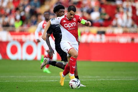 Football Ligue 1 Monaco conforte sa établi de cachalot Clermont et