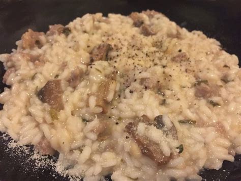 Risotto Salsiccia E Funghi Al Vino Bianco Acasadigery Ricetta