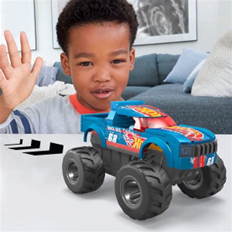 Hot Wheels Mega Smash Crash Race Ace Monster Truck