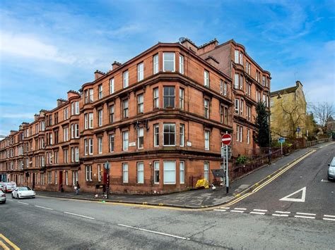 2 Bed Flat For Sale In West Graham Street Glasgow G4 Zoopla