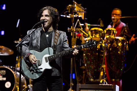 Hall and Oates played the hits at sold-out Madison Square Garden show (pics, setlist)