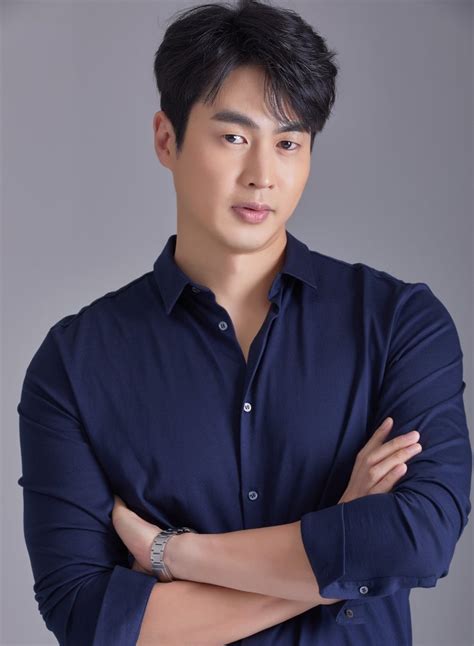 Kim San-ho - Picture (김산호) @ HanCinema