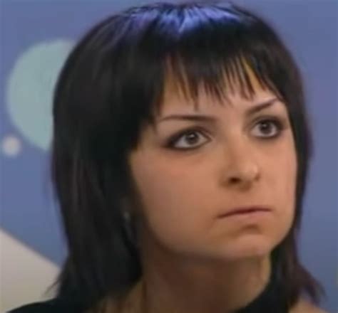 Варнава резко ответила подписчикам о своих пластических операциях