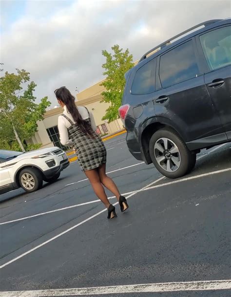 Serious Sexy Latina Milf In A Tight Dress Forum