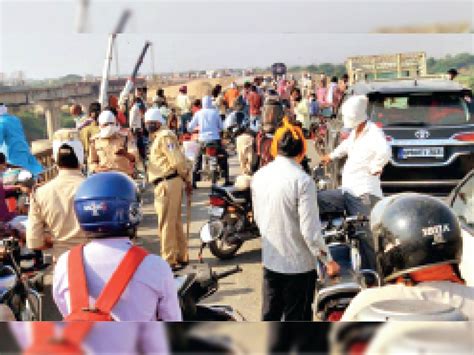 The Datia Police Stopped 600 Workers From Other States Then The