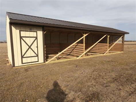 14x42 Horse Loafing Shed With 2 Divider Walls 3 Stalls