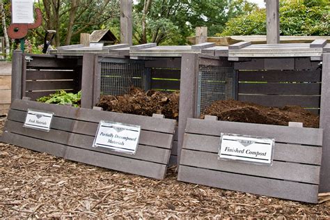 Composting In Easy Steps The Eminence Guide On How To Compost