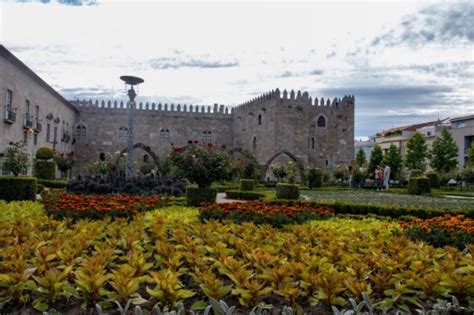 Lugares de Fé de Lisboa a Santiago de Compostela Windland Tours