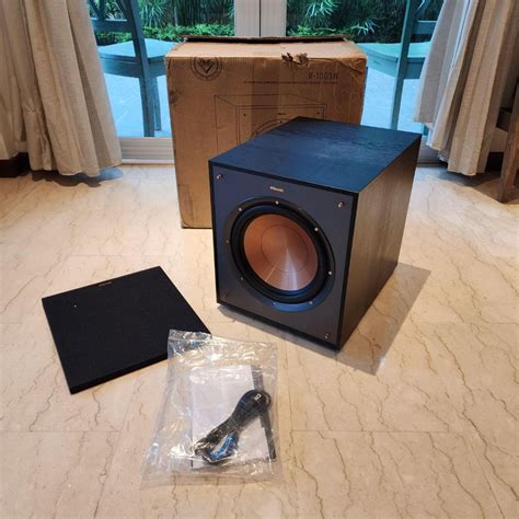 Klipsch R 100SW Subwoofer 10 Sub BRAND NEW In Box Audio Other Audio