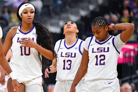 What Top Ranked Lsu S Season Opening Loss Means In Quest For Repeat Women S Hoops Title