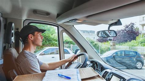 Quatre Questions Sur Le Métier De Chauffeur Livreur