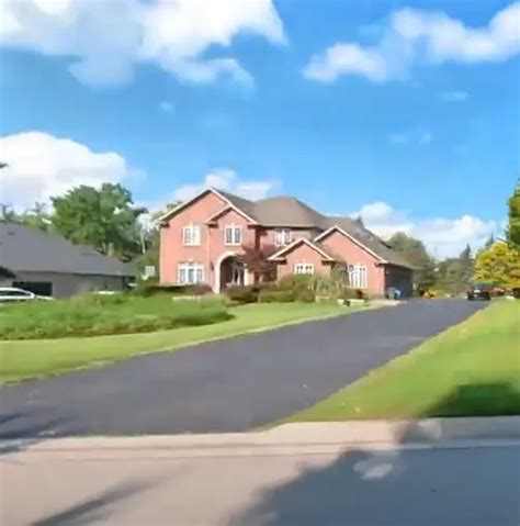 Living In Carlisle Hamilton Ontario Explained