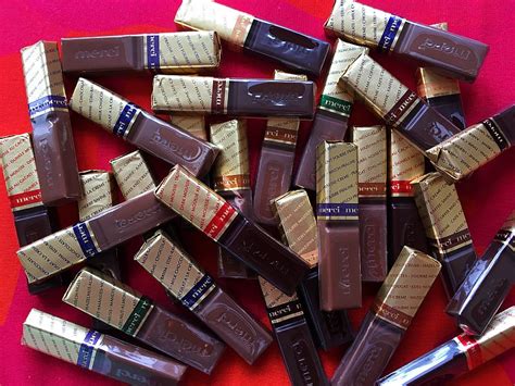Merci Chocolate Review A Yum Bouquet Of Rich Flavors