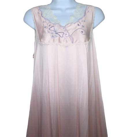 Vanity Fair Intimates Sleepwear Vintage S Vanity Fair Full