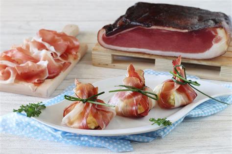 Pere Ripiene Con Speck E Taleggio