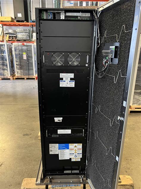 Eaton Pm L Model V Ups W Internal Batteries Refurb