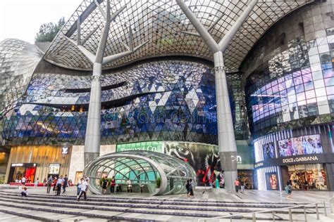 SINGAPORE, SINGAPORE - MARCH 12, 2018: View of ION Orchard Mall in ...