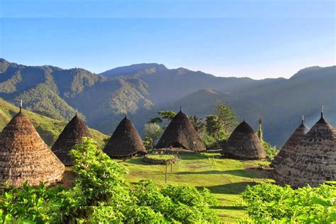 Tour Labuan Bajo Hari Malam