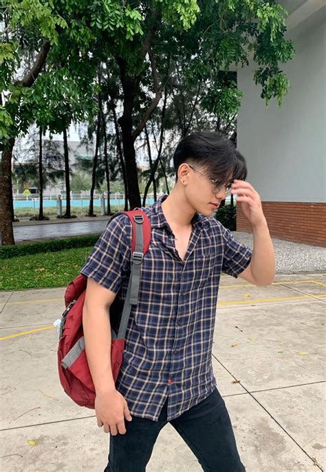 Hot Tiktok Er Tri U Like Ang C D N M Ng Truy T M Info Body M I Sinh Vi N Rmit Gi Ng N I