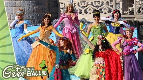 Disney Pirates And Princesses 👑 Team Princesses Full Show Disneyland